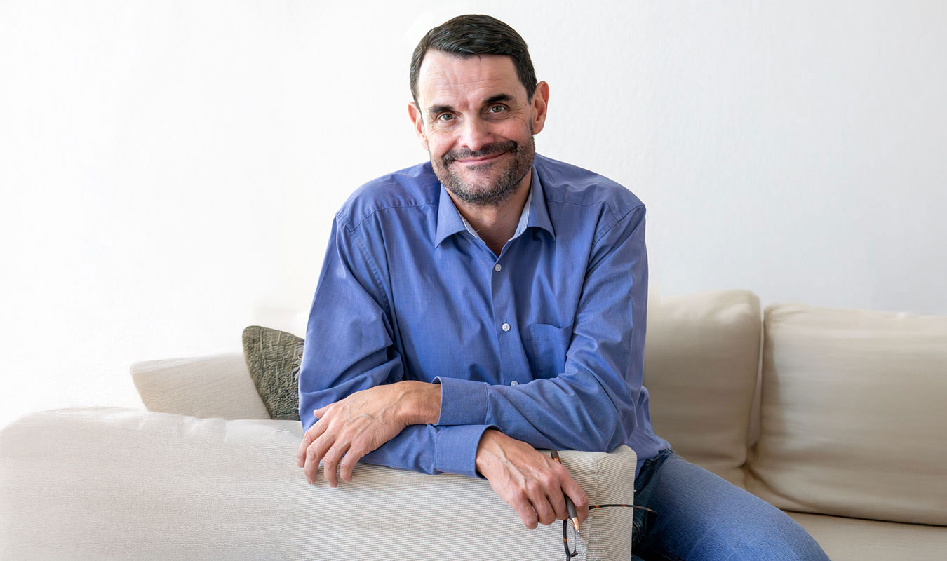 Gérald Kurth, Kommunikator